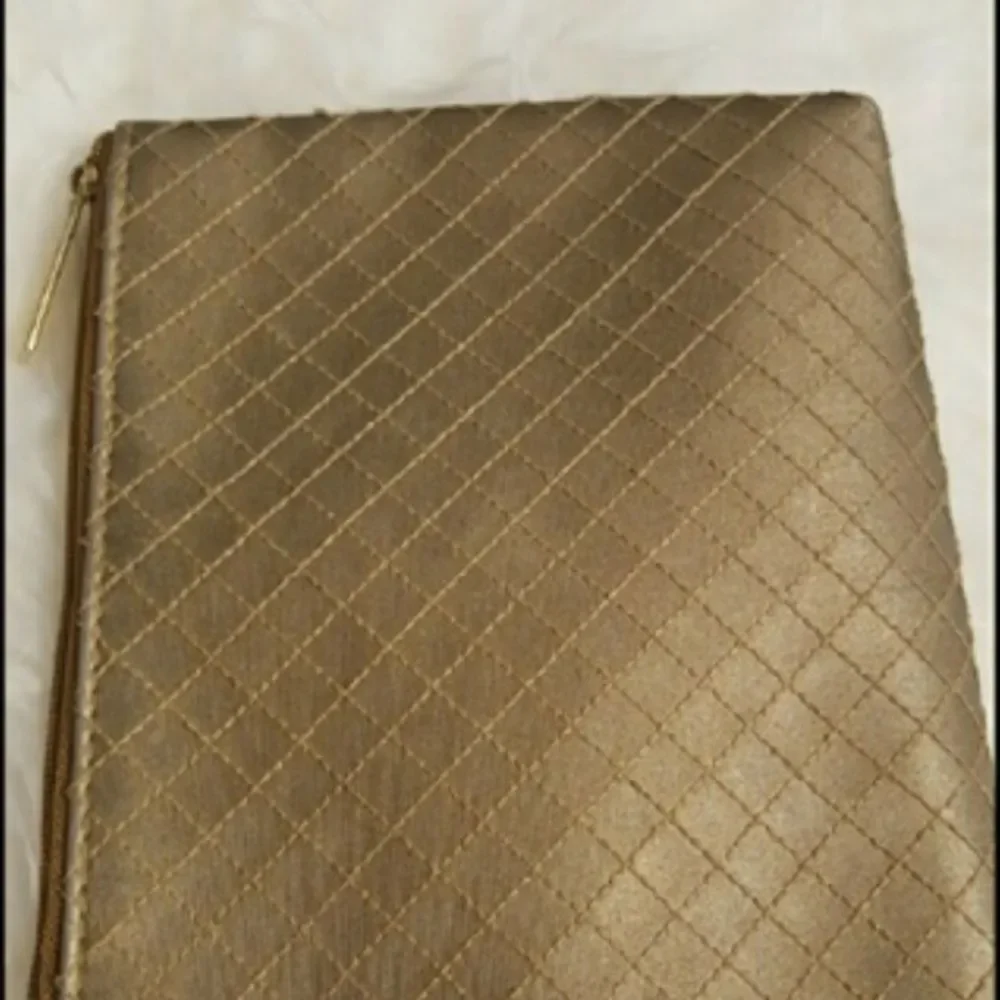 Estee Lauder Cosmetic Case